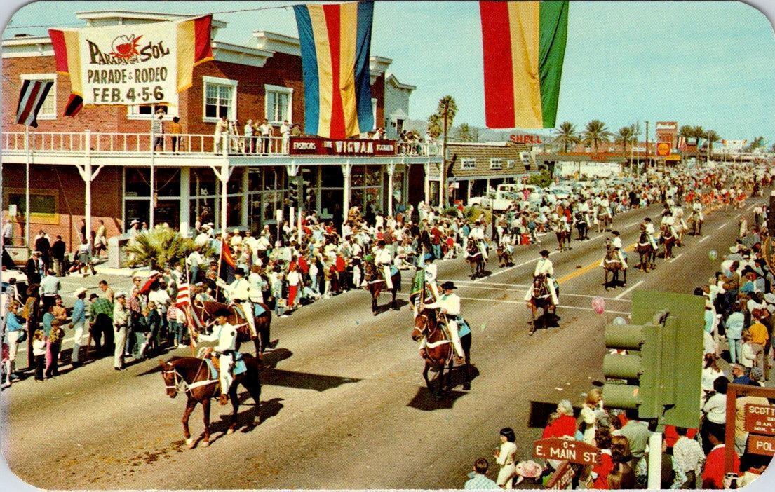 Scottsdale, AZ Arizona  RODEO PARADE Parada del Sol HORSES~Wigwan Store Postcard