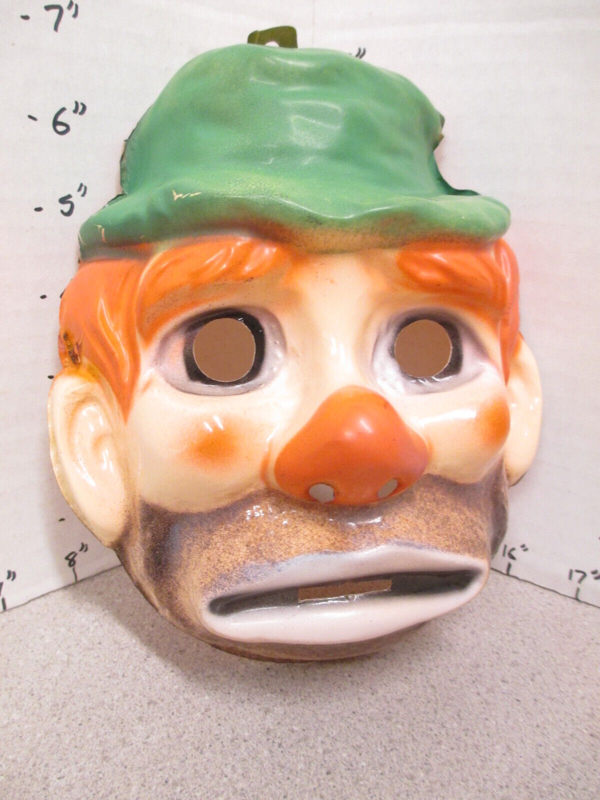 halloween mask 1970s Bayshore Irish leprechaun circus CLOWN sad green hat