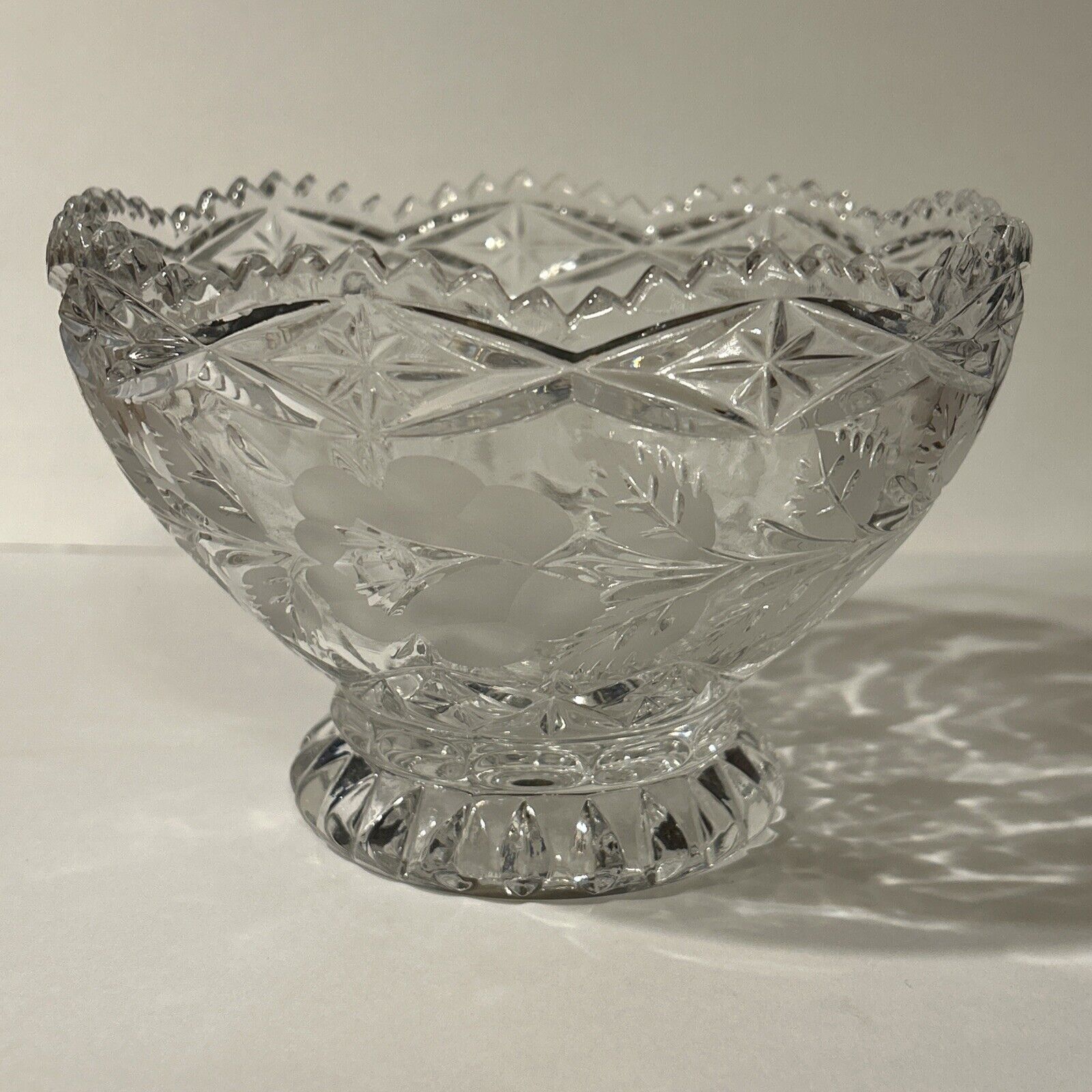Lead Crystal Sawtooth Rim Pedestal Bowl Cut Glass Frosted Roses 4.25\