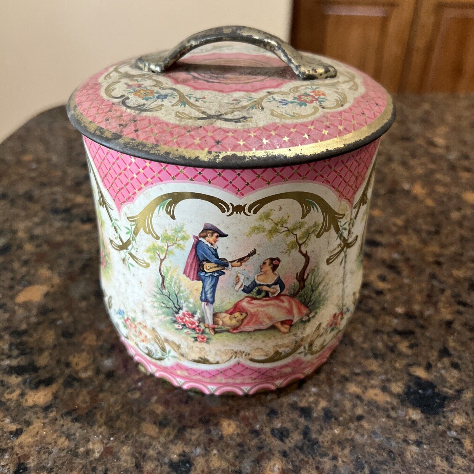 Vintage  Tea Tin Victorian