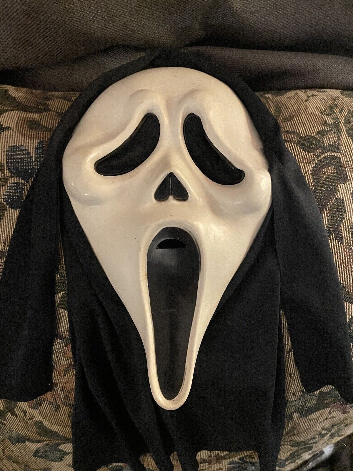 Scream 4 TD Reshoot Mask