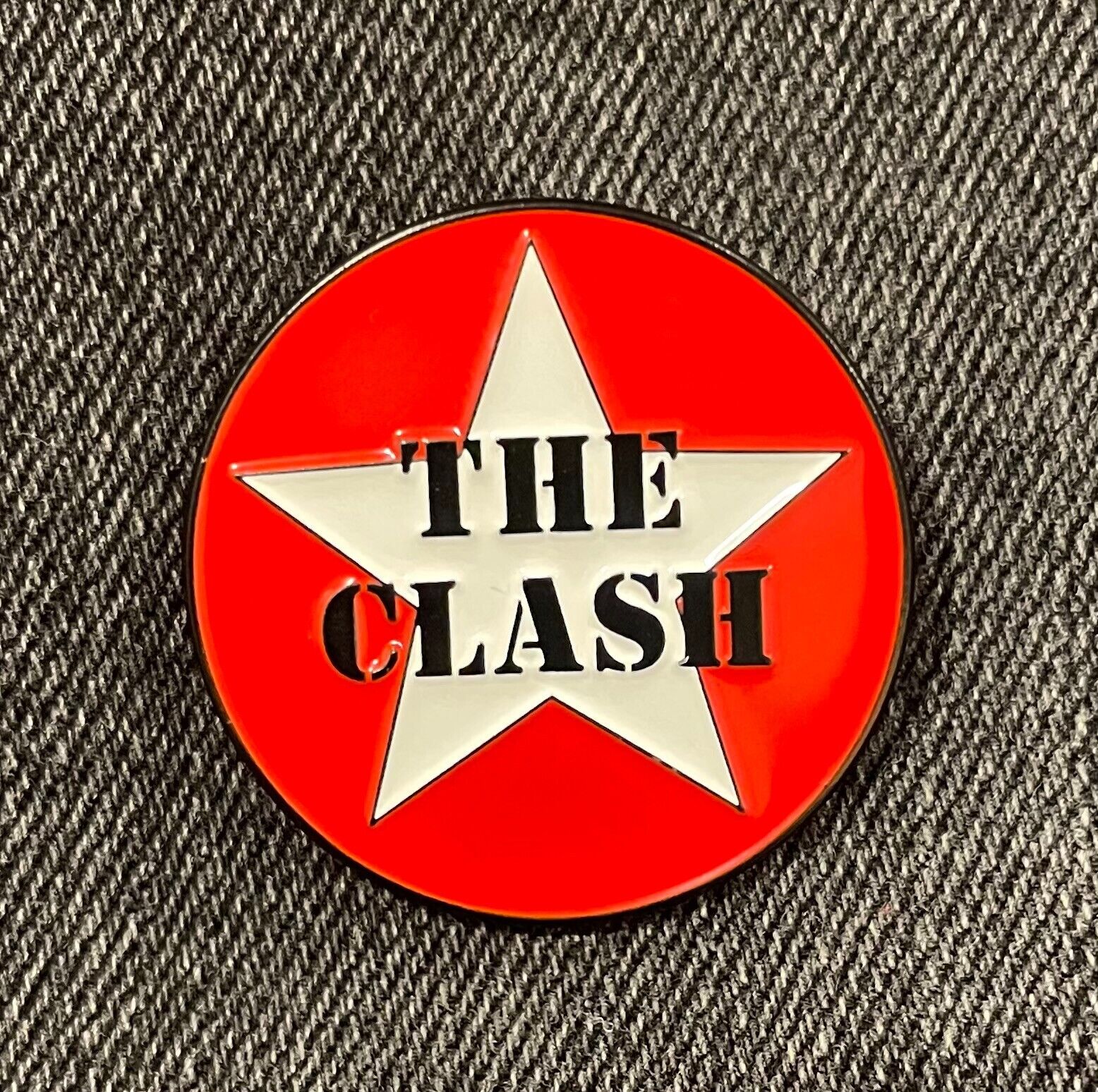 The Clash - Punk Rock - Joe Strummer - London Calling -Combat Rock -  Enamel Pin