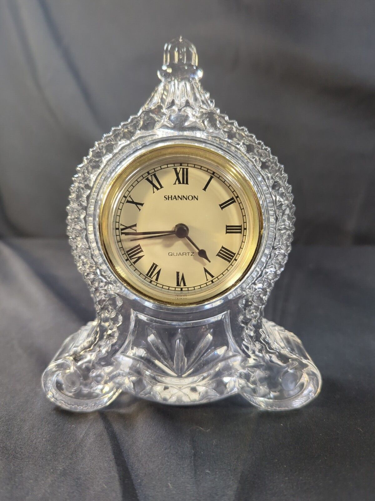Vintage Shannon Crystal Lead Crystal Mantel Clock Battery Operated Roman Numeral