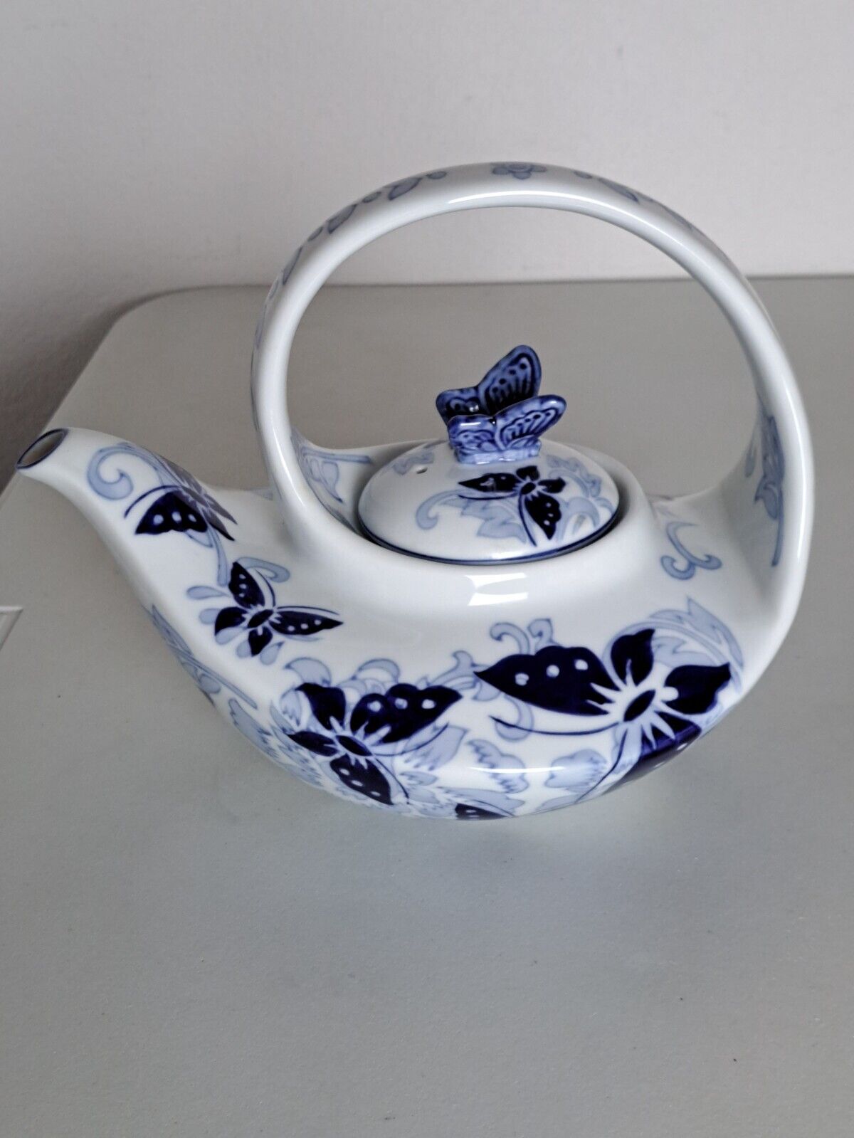 Pier 1 Imports Porcelain White & Blue Butterfly Asian Handle Teapot w/ Lid