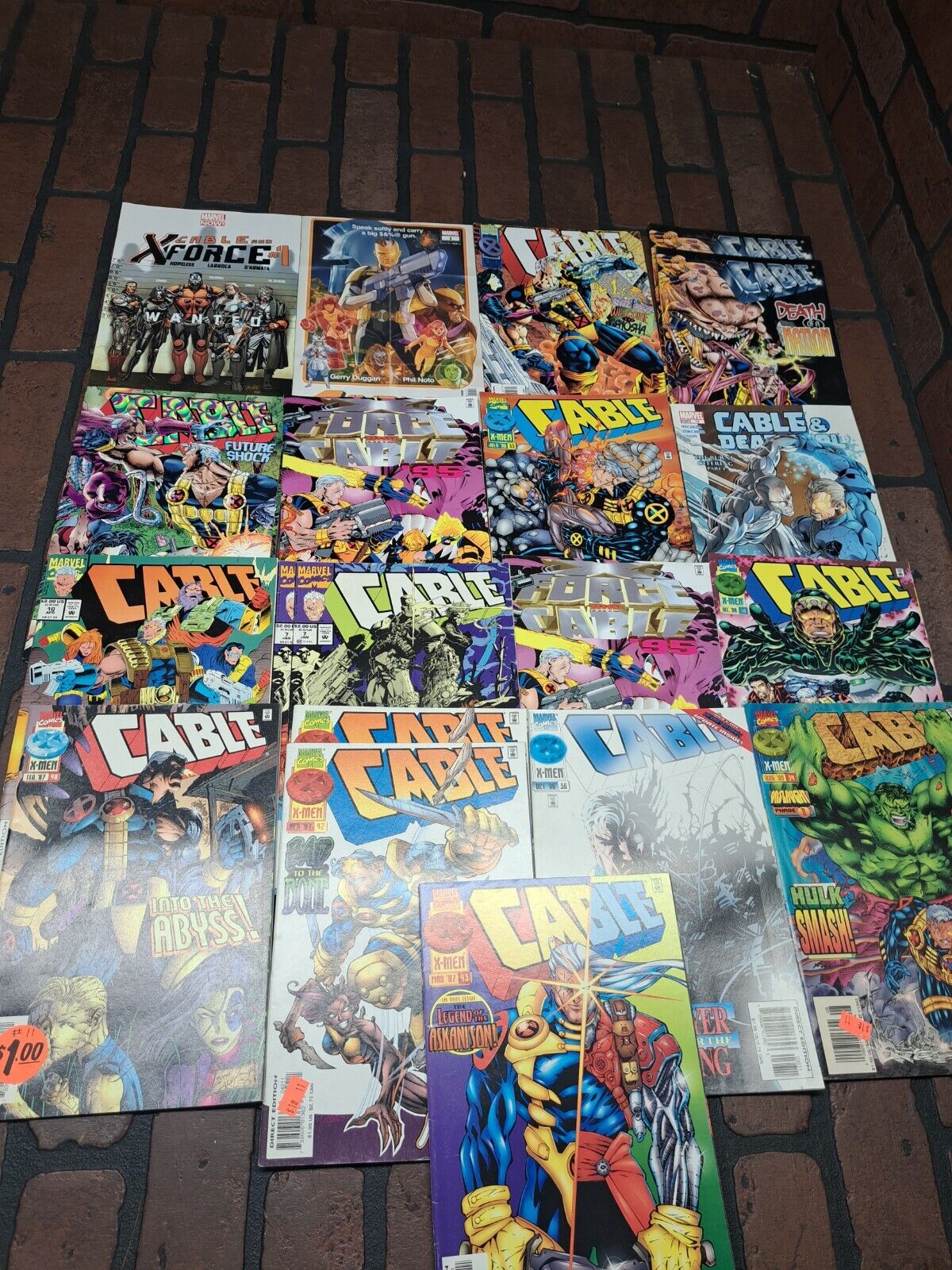 Marvel Cable Lot Of 20 Nice Lot