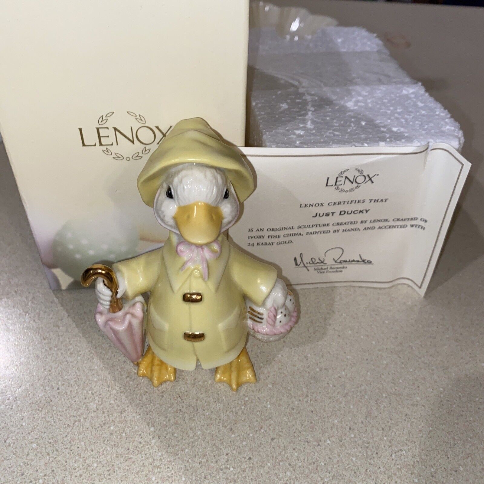 Lenox ‘ Just Ducky ‘ Figurine Ivory 24K Box & COA Duck Rain jacket Umbrella 4”