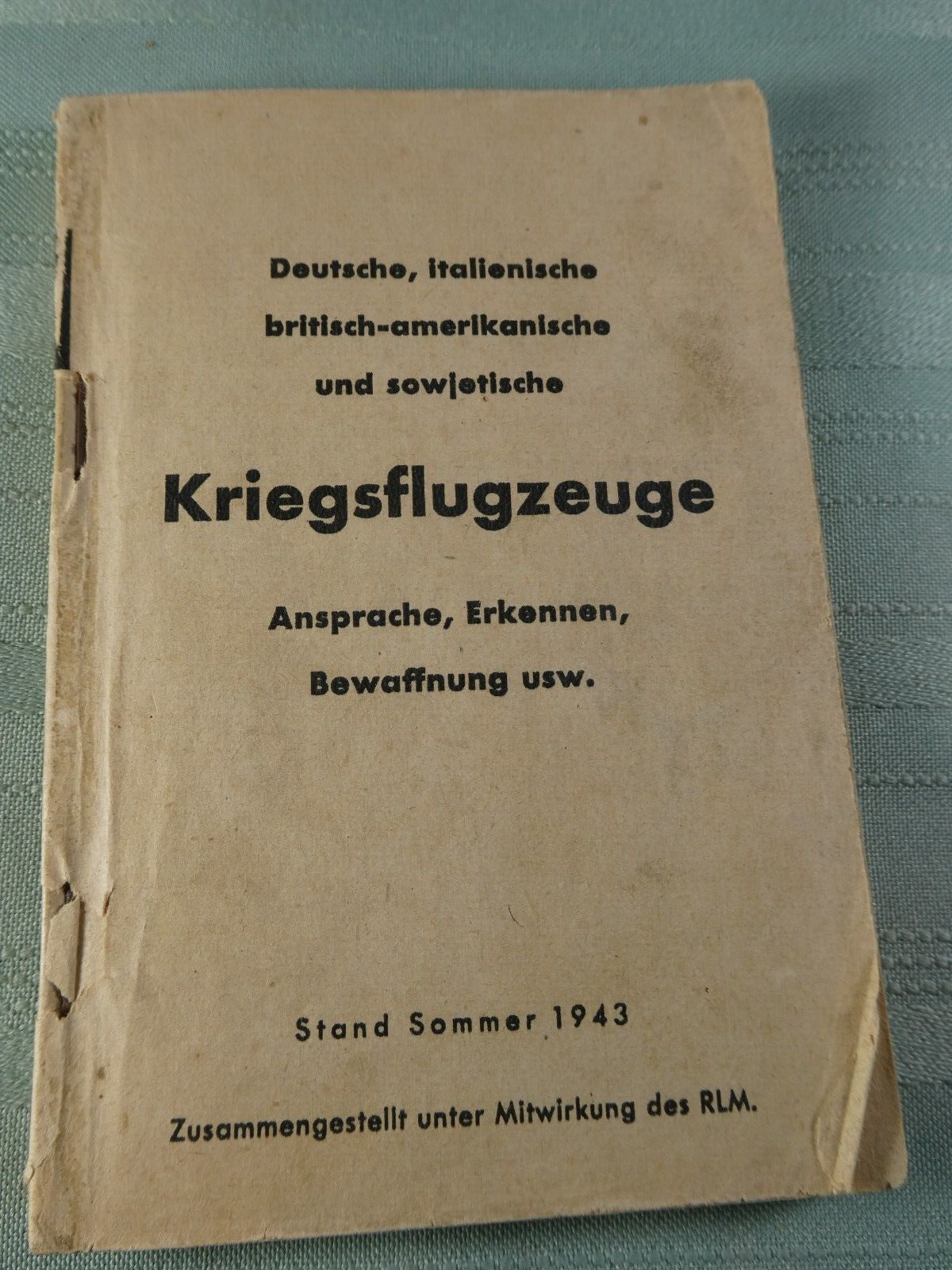 1943 Kreigflugzeuge German WW2 Aircraft Identification Manual