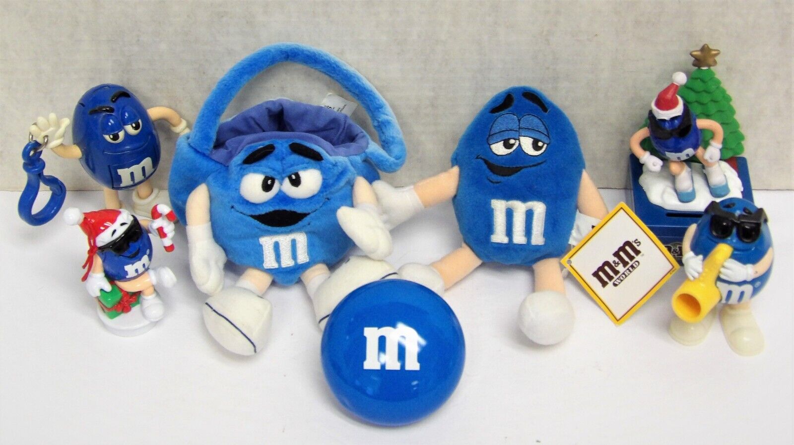 Vintage Mars M&M\'s Blue Almond Spokescandy Collector\'s Lot of 7 061323WT4