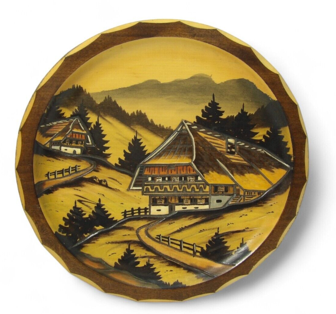Vintage German Hand Carved Wood Plate  Garantiert Handarbeit  Collectible Décor