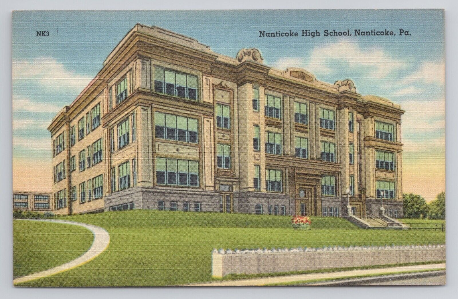 Nanticoke High School Nanticoke Pa Linen Postcard No 3145