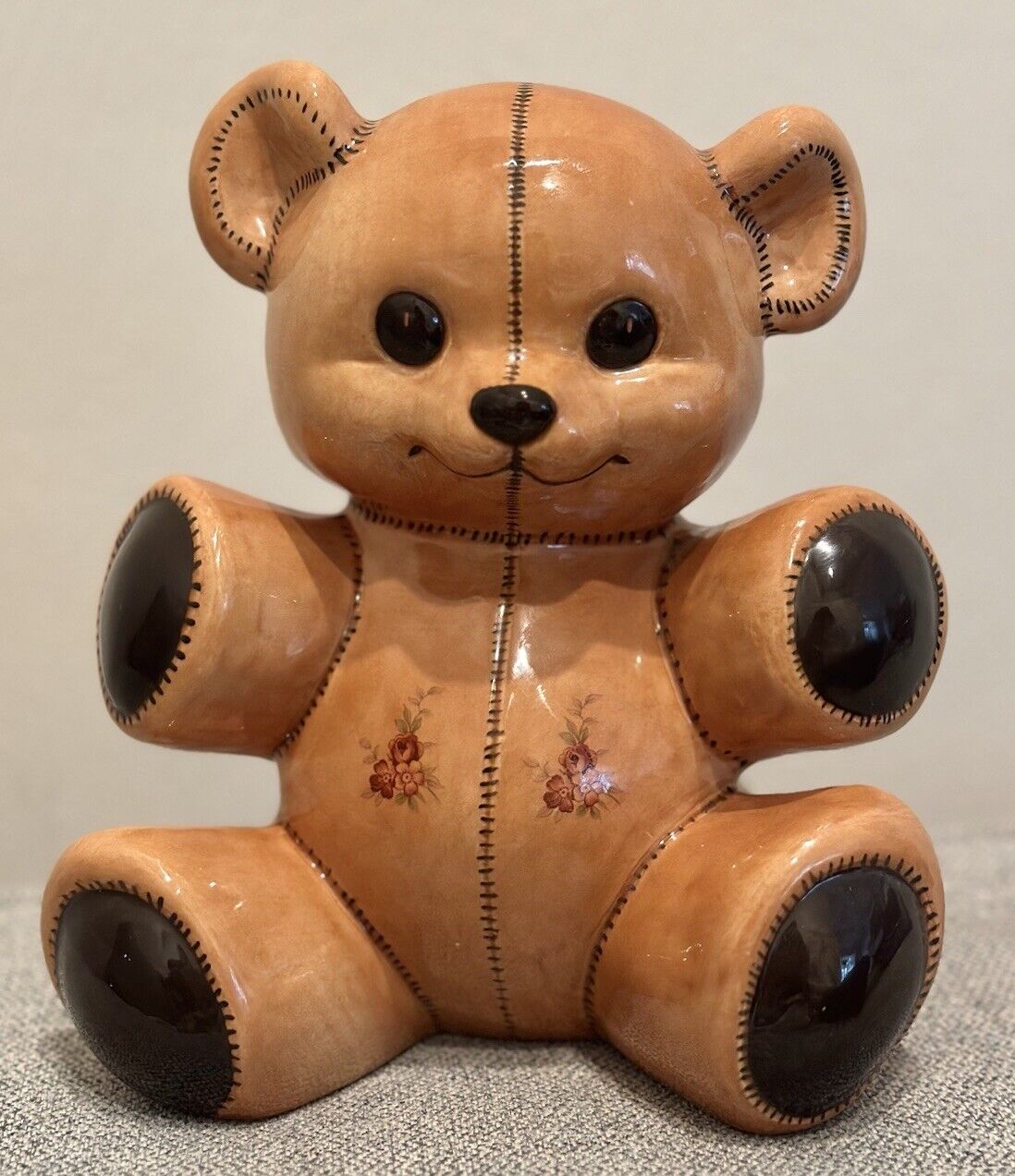 Byron Molds 1975 Teddy Bear Painted And Glazed  RARE Ceramic BEAR