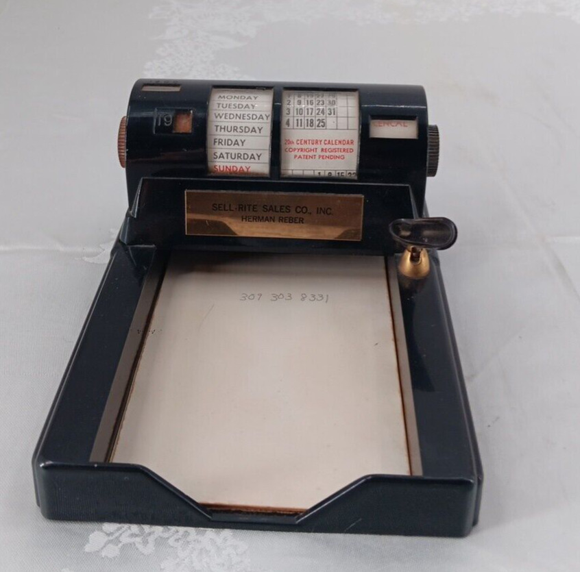 Vintage Calendar Note Pad Pen Holder Desk Top Plastic 1961- 1983 Black Old