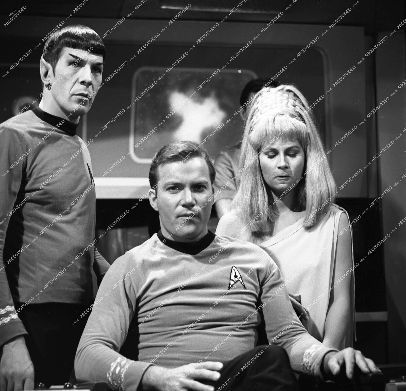 st-764 Grace Lee Whitney, William Shatner, Leonard Nimoy TV orig Star Trek ep Ch