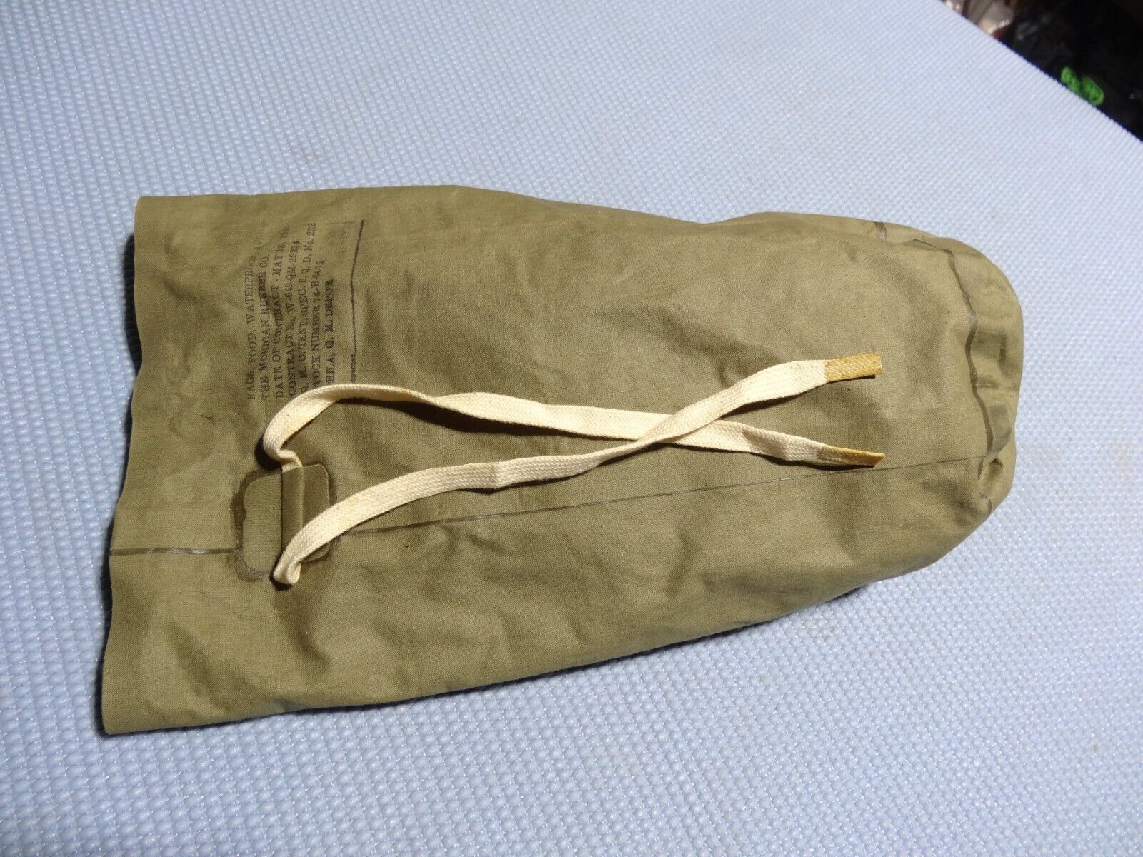 UNISSUED  WWII U.S. Army Small Waterproof Rubber Bag Fabric Dated 1943  MOHICAN