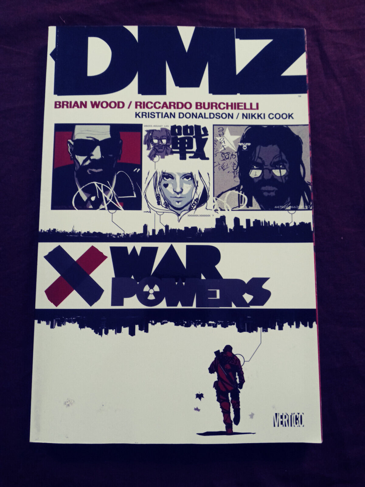 DMZ #7 TPB *soft cover* Vertigo 2009 book