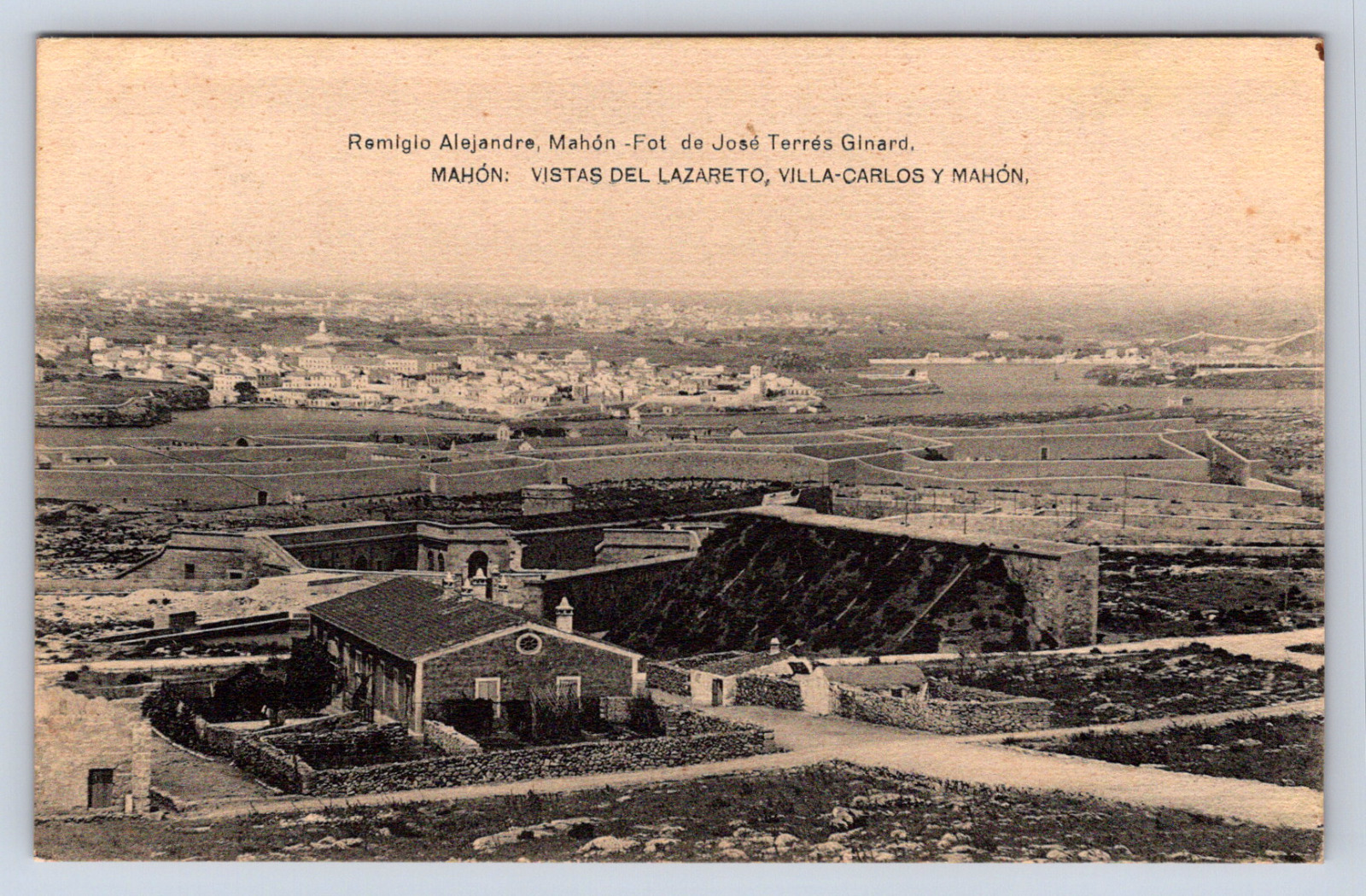 Vintage Postcard VISTAS DEL LAZARETO, VILLA-CARLOS Y MAHÓN