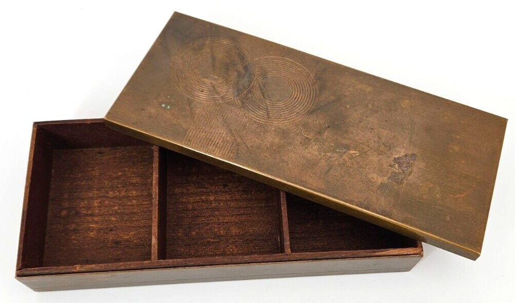 Vintage Art Deco Copper Trinket Box~Embossed~Divided Wood Tray~Dresser Vanity 7\