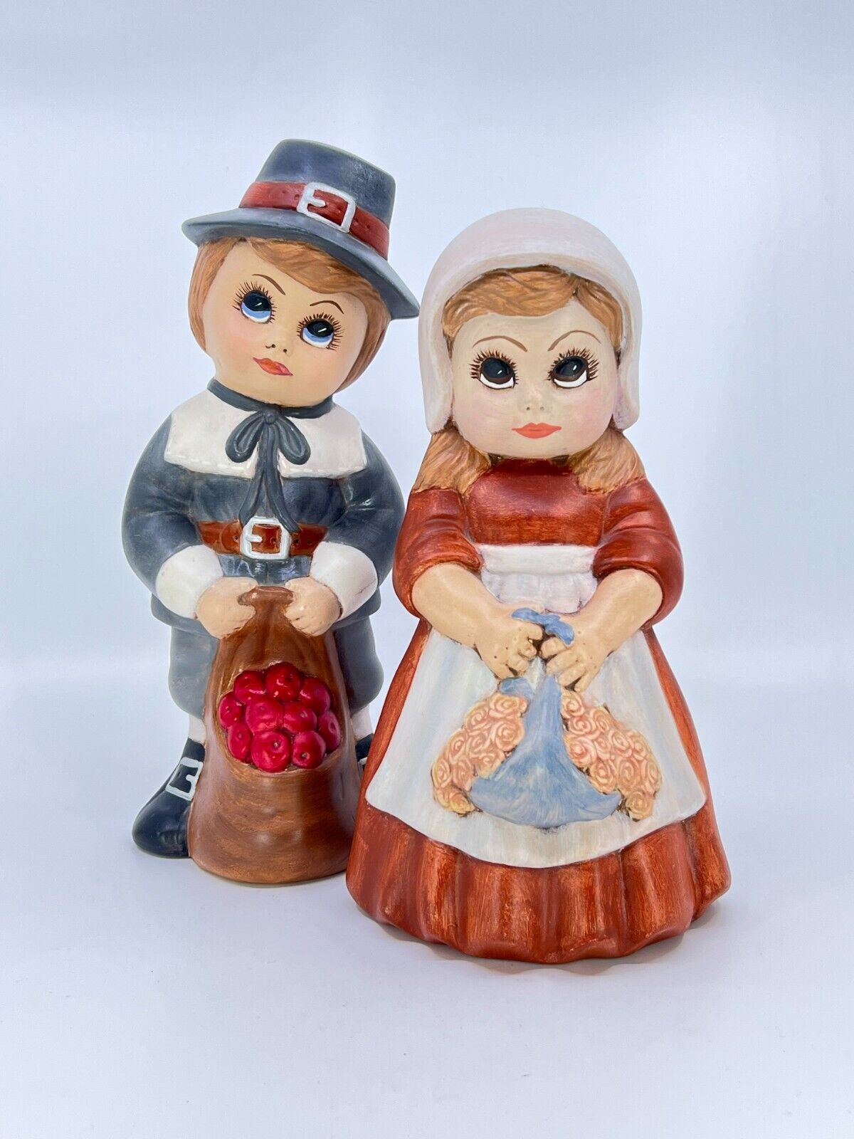 Vintage Hand Painted Ceramic Boy & Girl Pilgrim Thanksgiving Figurines 10” 1992