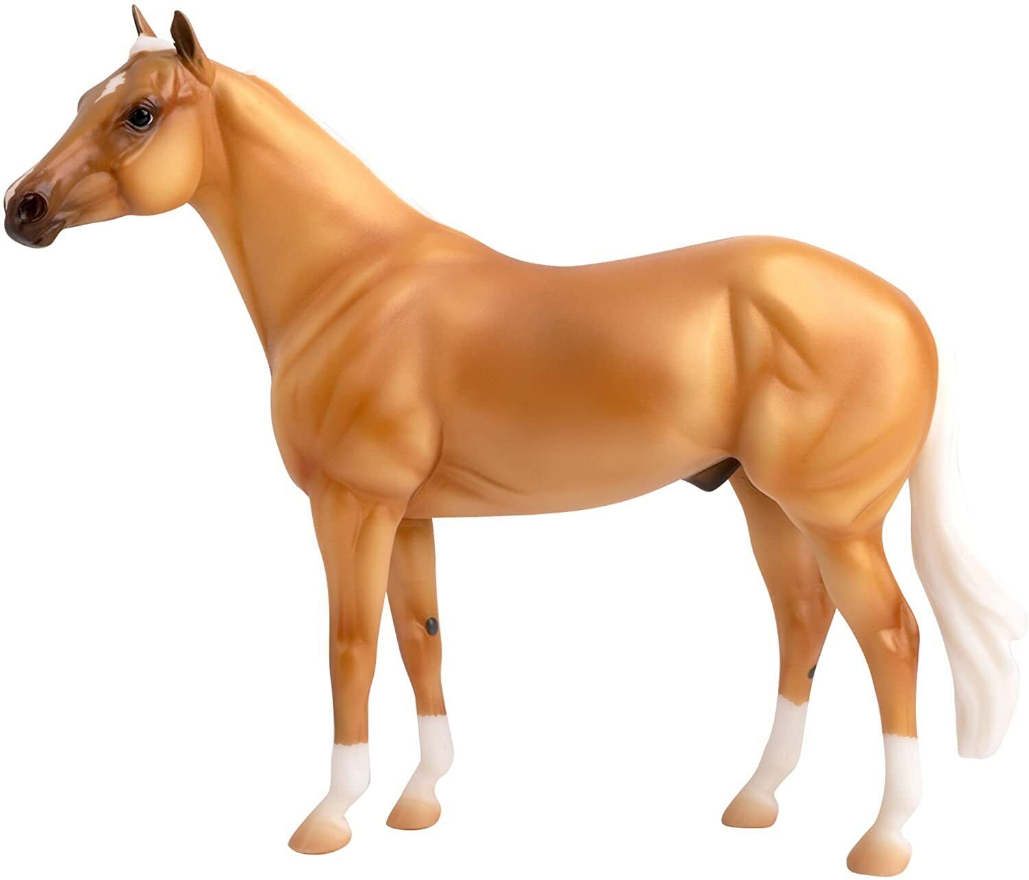 BREYER IDEAL PALOMINO HORSE #1836 THIRD IN SERIES A PEARLY PALOMINO MODEL HORSE