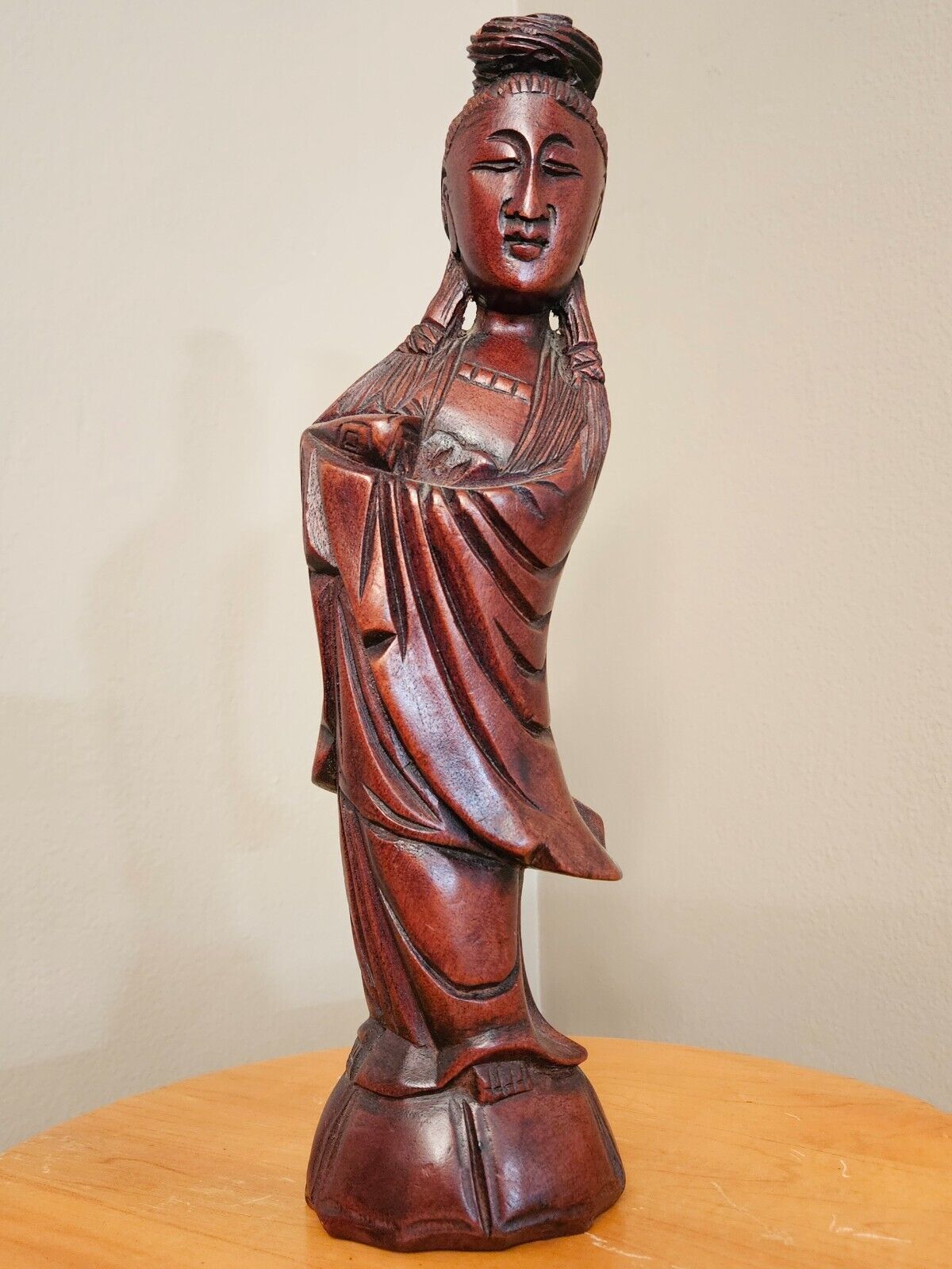 Wood Statue Guan Yin Goddess Of Compassion Vintage Taiwan Republic Of China 12\