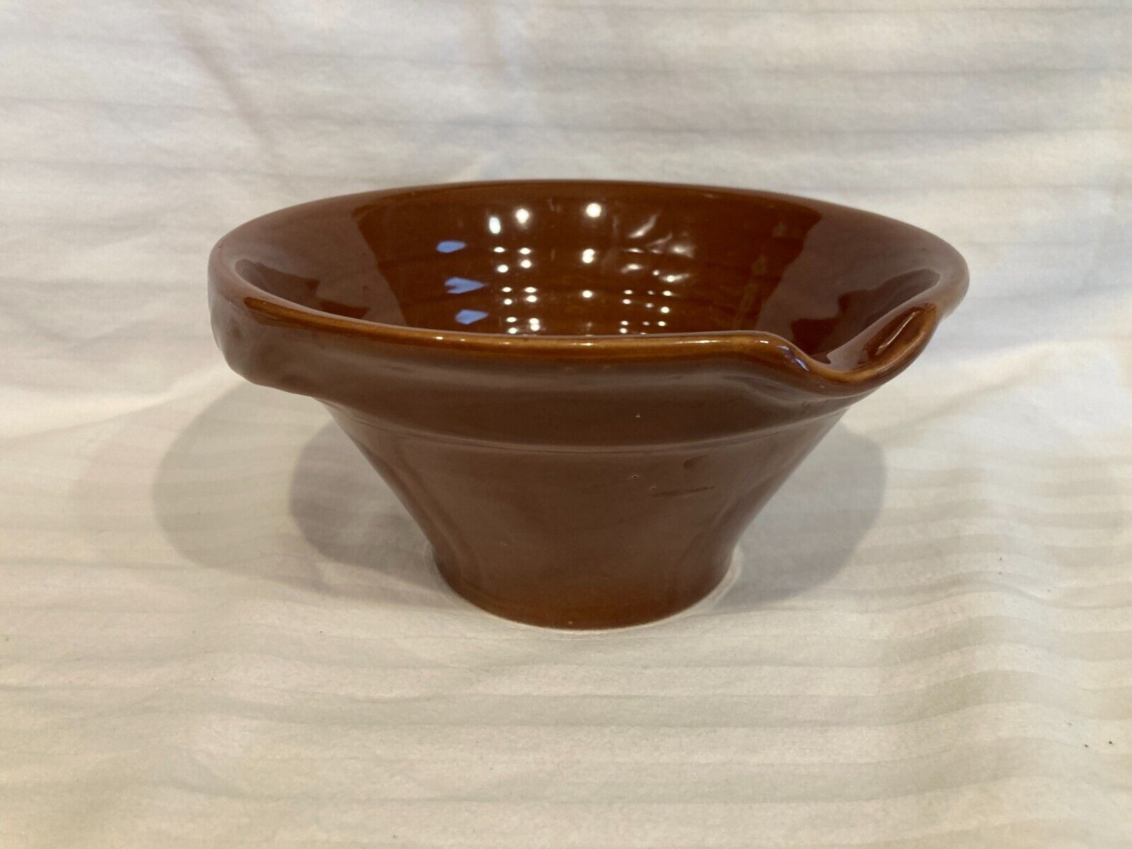 Vintage Russet  Real Kitchen Yellowware Bowl, 7.5 Inches, Excellent