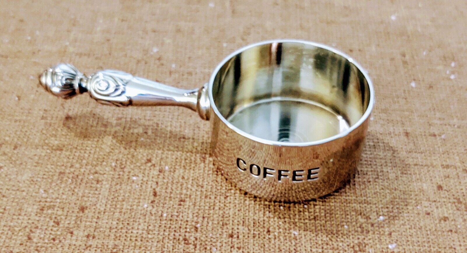 Vtg 1993 Towle Coffee Scoop Measuring Cup Figural Handle Diamond Cut S/P #3232