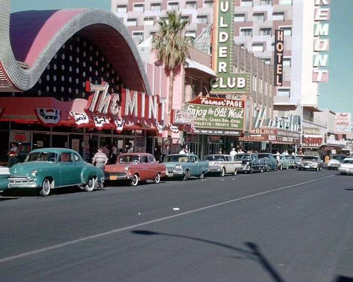 1957 THE MINT LAS VEGAS, Nevada Glossy 8x10 Photo Casino Print Downtown Poster