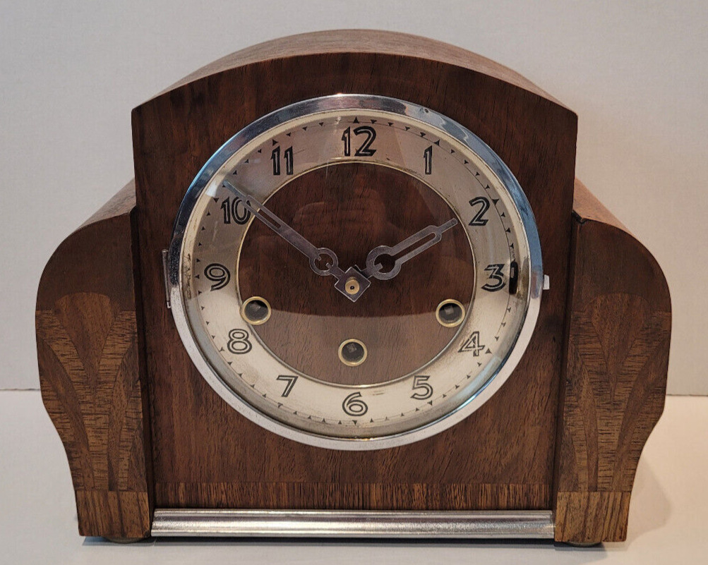 Vintage c1950’s English Art Deco Oak Cased Westminster Chiming Mantel Clock
