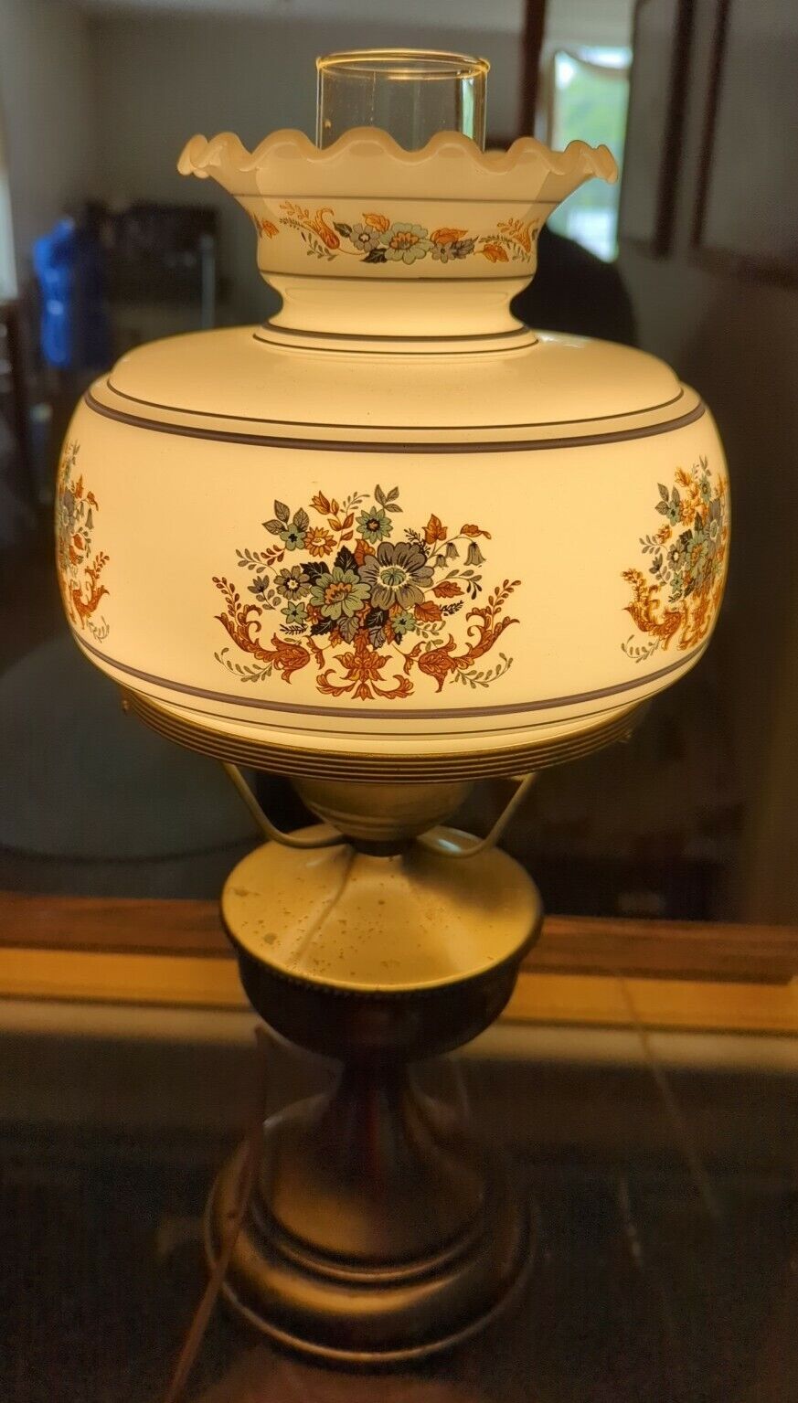 Gorgeous Vintage Original Hand-Painted Glass Hurricane Lamp Floral 18\
