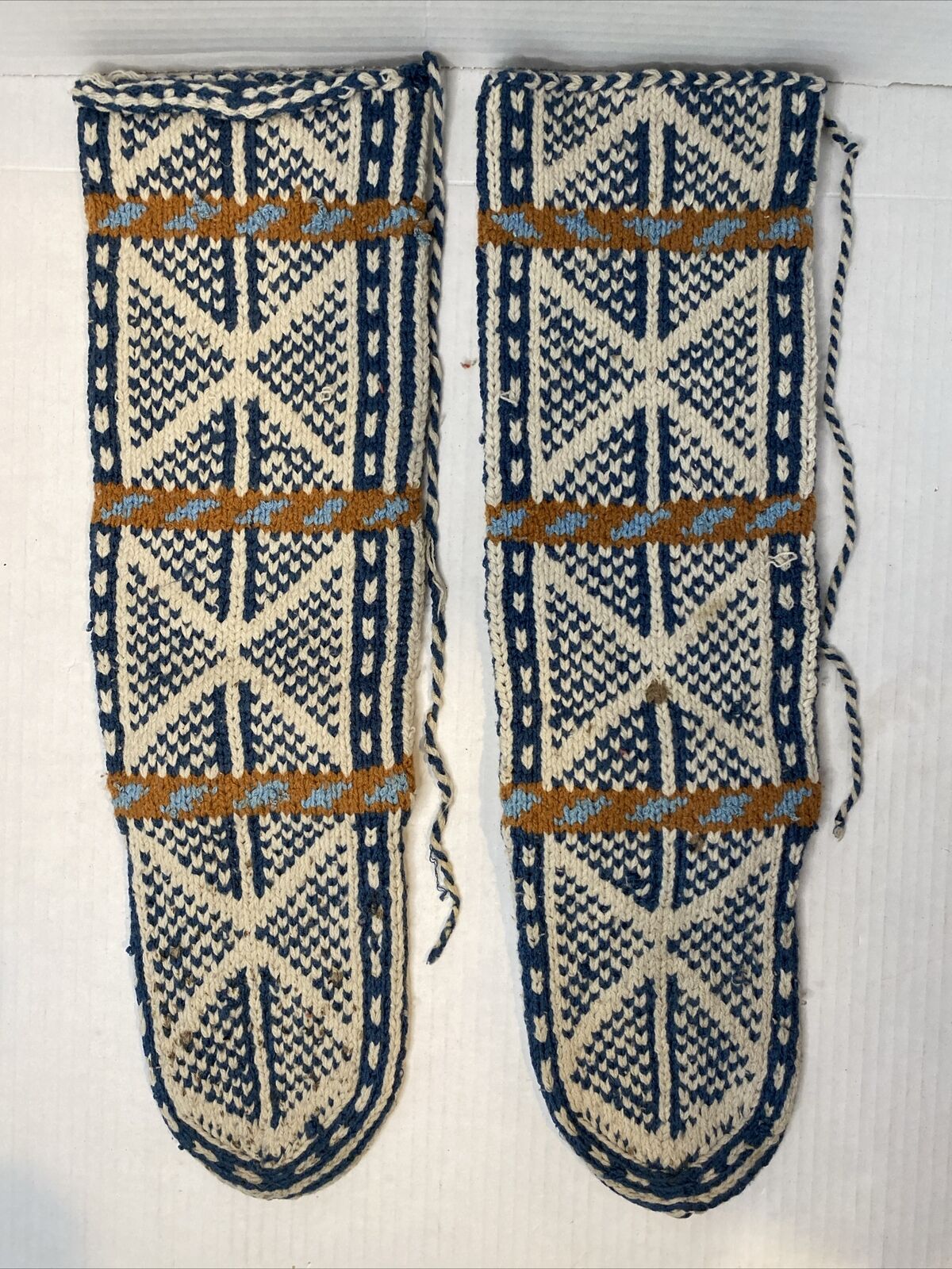Vintage Knitting/leather Shoes Native American Indian? Shoes