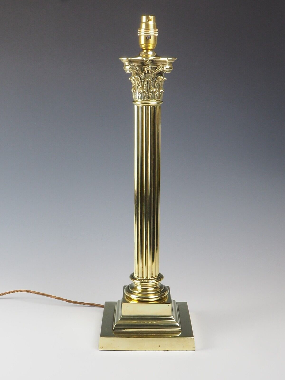 Exquisite Large 19th Century Brass Corinthian Table Lamp