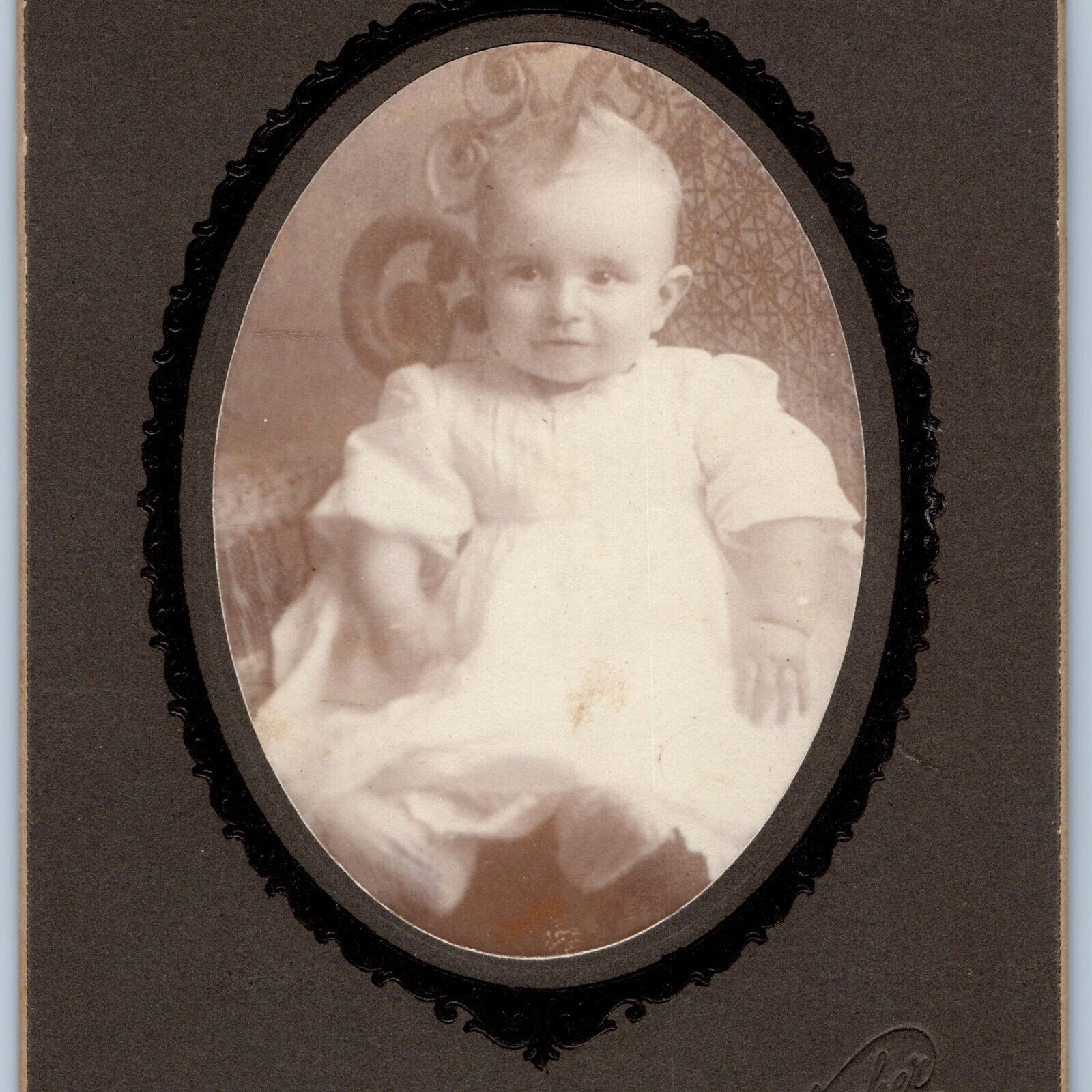 c1900s Waverly, Iowa Cute Kewpie Hair Baby Cabinet Card Photo Gallagher IA B1