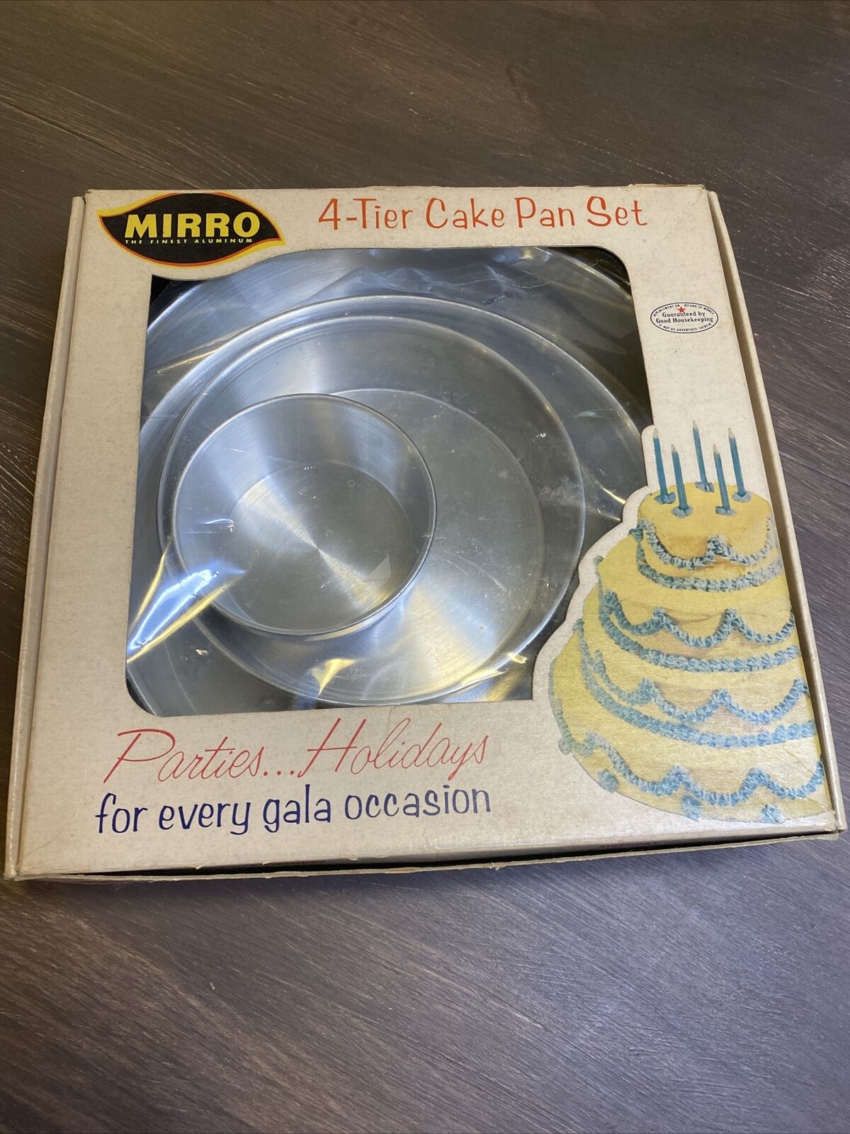 Vintage Mid Century Vitality by Mirro 4 Tier Cake Pan Set Aluminum EUC