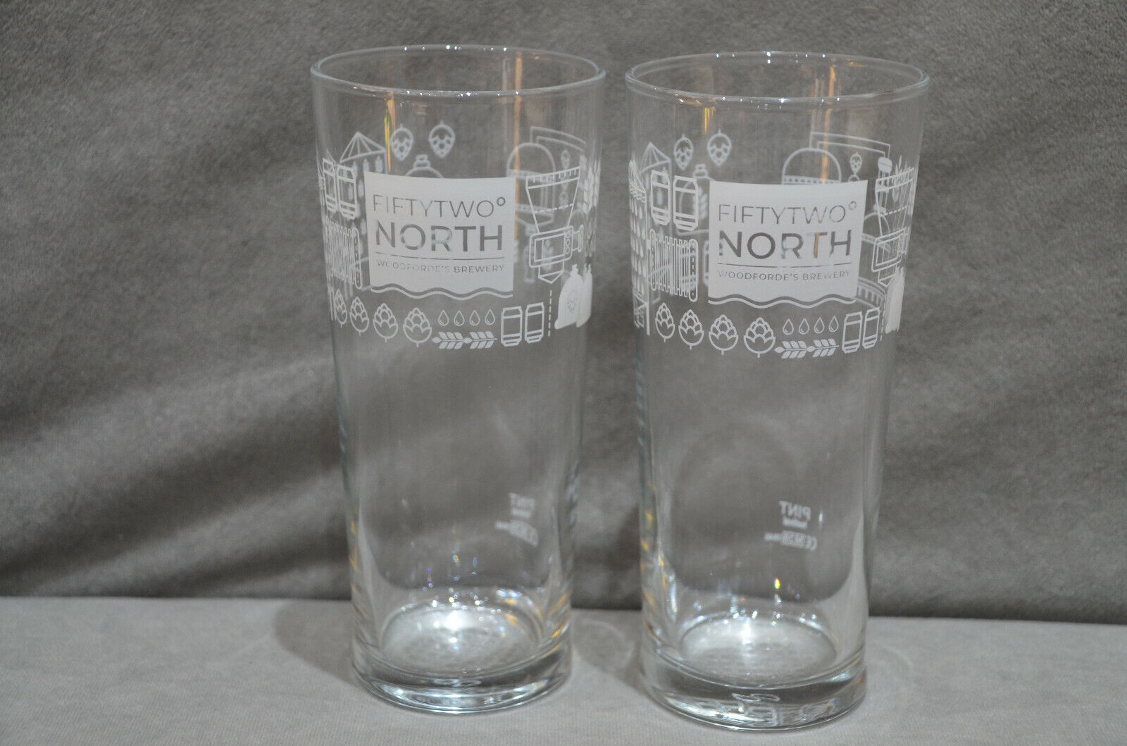 Pair Of (2) Woodforde\'s Brewery 52° North FiftyTwo° One Pint Beer Glass 20oz M20