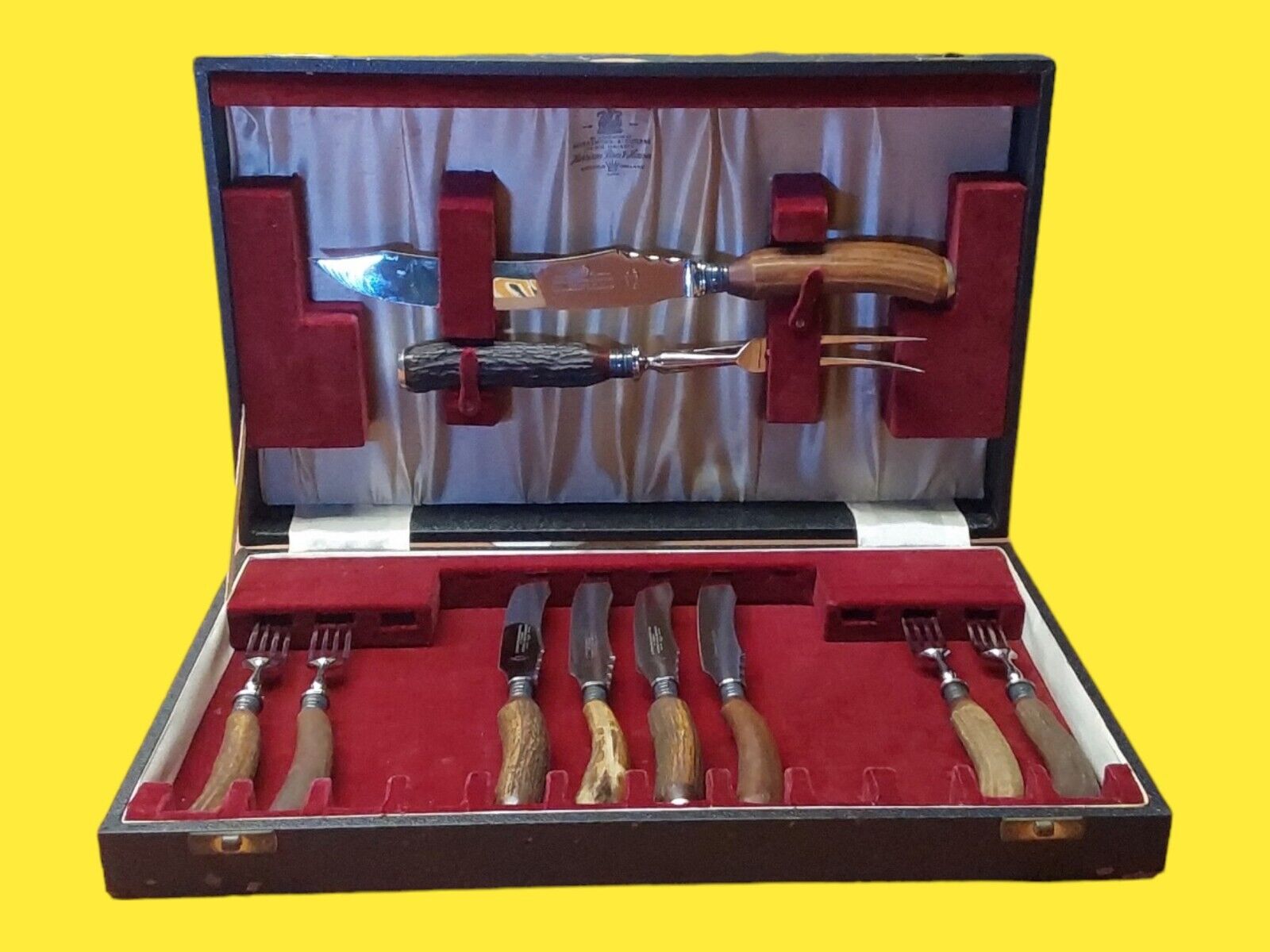 Harrison Bros. & Houson 8 Piece Cutlery Set. Sheffield England. 1952. Stagg horn
