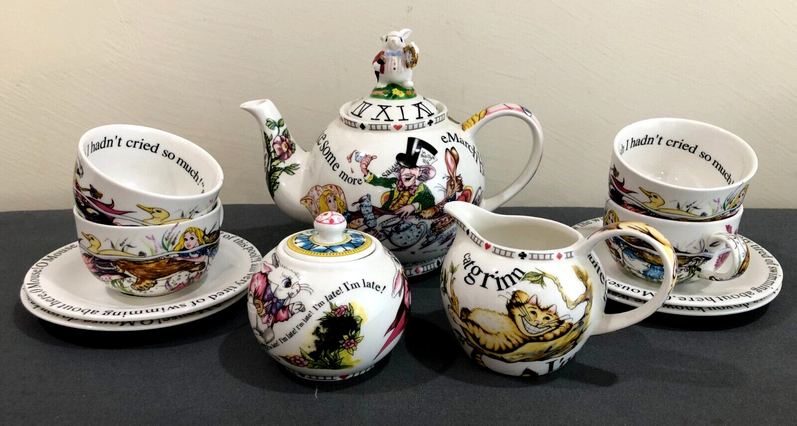 Paul Cardew Alice In Wonderland Tea Service 4 Cups/Saucers Teapot Sugar Creamer