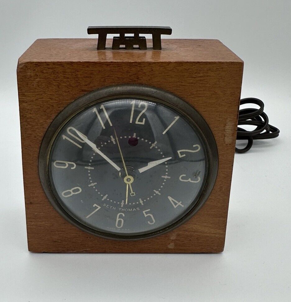Vintage Wood SETH THOMAS Cathay Electric Alarm Clock MCM Asian PAGODA Working
