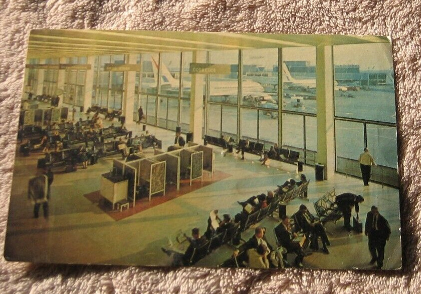 Chicago IL Illinois O\'Hare Airport Interior View 1960\'s Postcard