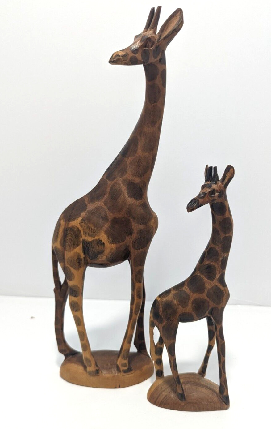 HANDMADE Vintage Lot of 2 Wooden Hand Carved Giraffes Kenya Africa Mother Baby