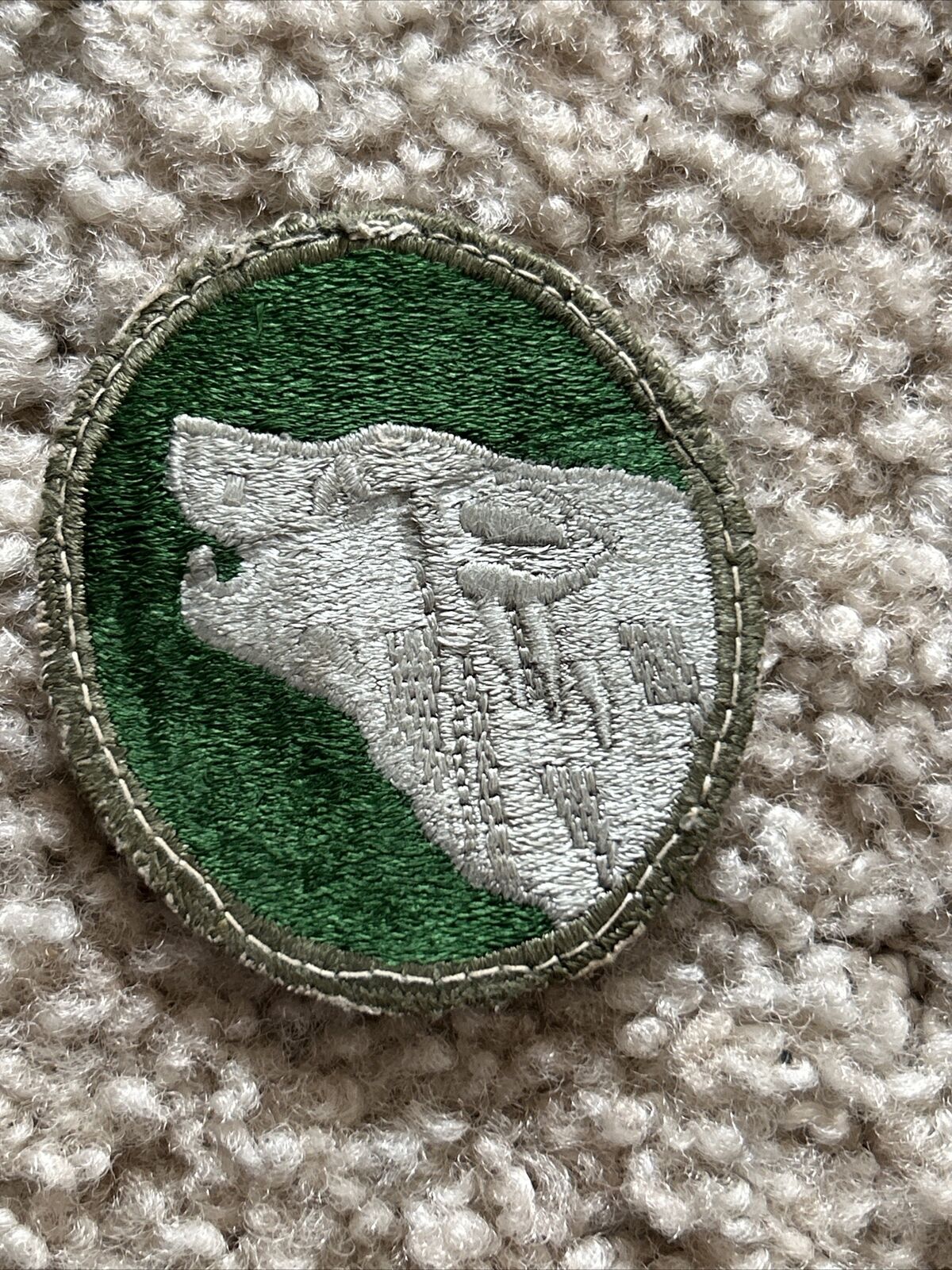 VTG WWII Howling Wolf Patch👍