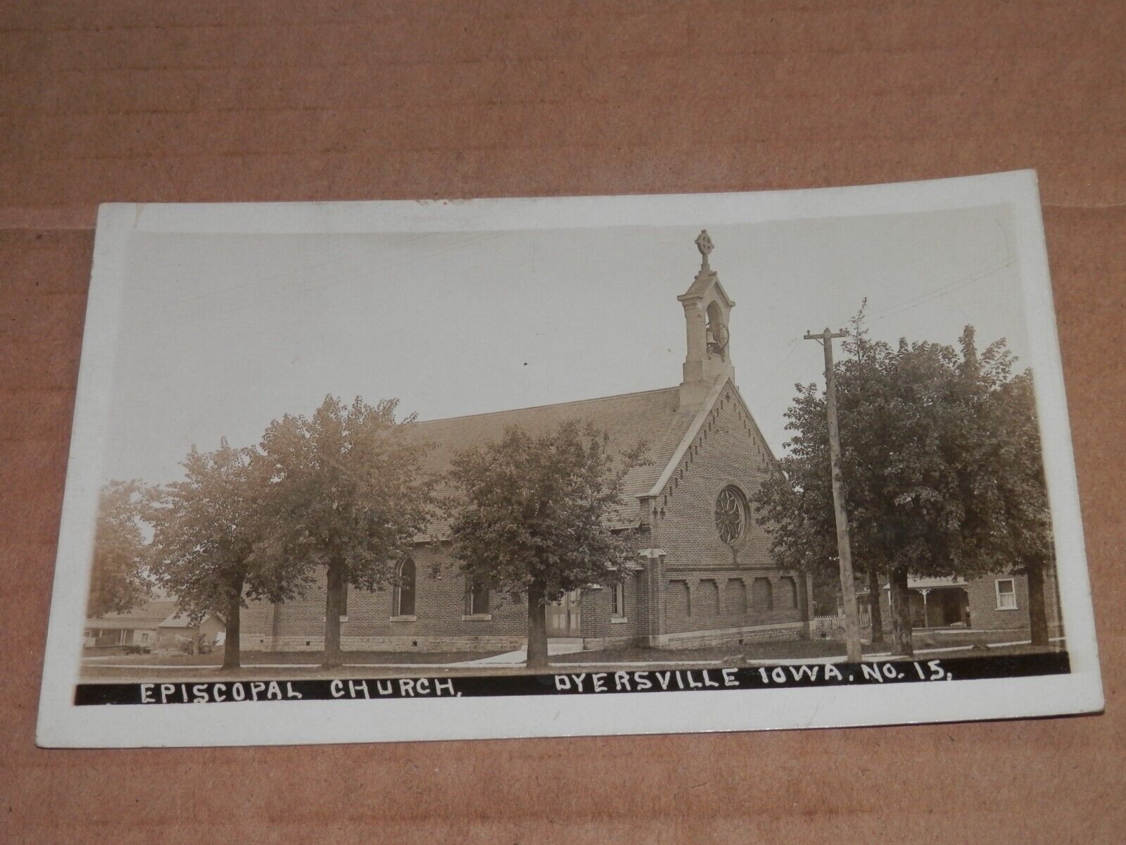 DYERSVILLE IOWA - 1910-1920'S ERA REAL-PHOTO POSTCARD - EPISCOPAL CHURCH