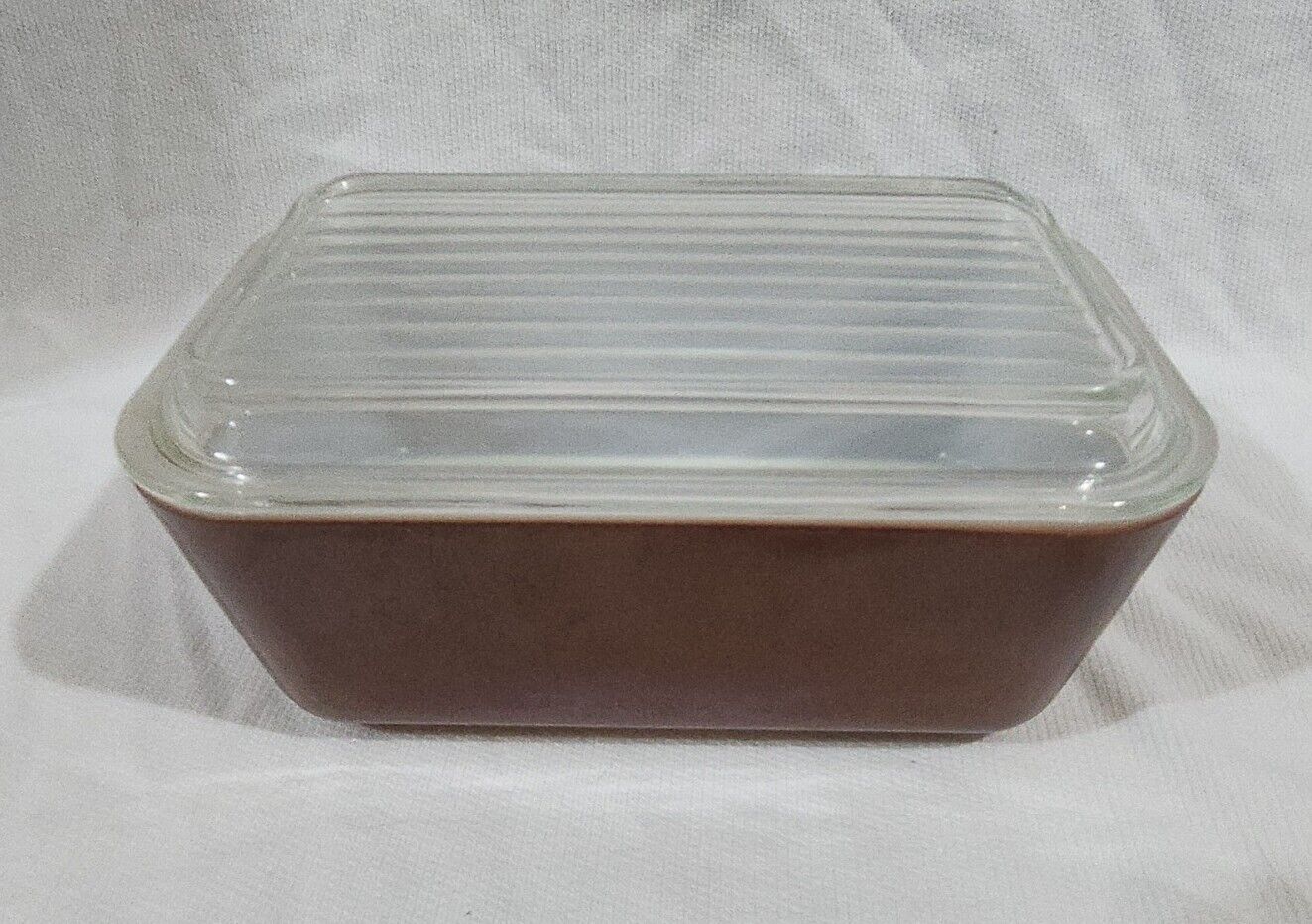 Vintage Pyrex 502 Old Orchard Brown 1-1/2 Pint Medium Refrigerator Dish with Lid