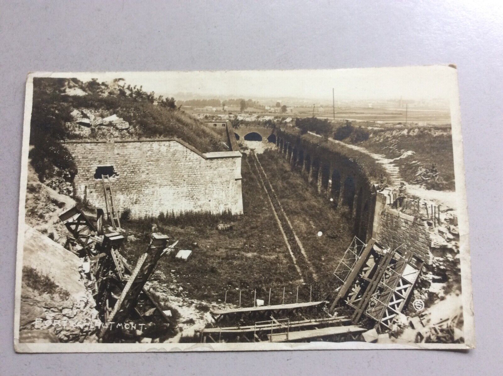 WWI Fort Douaumont Ruins-France (postcard)