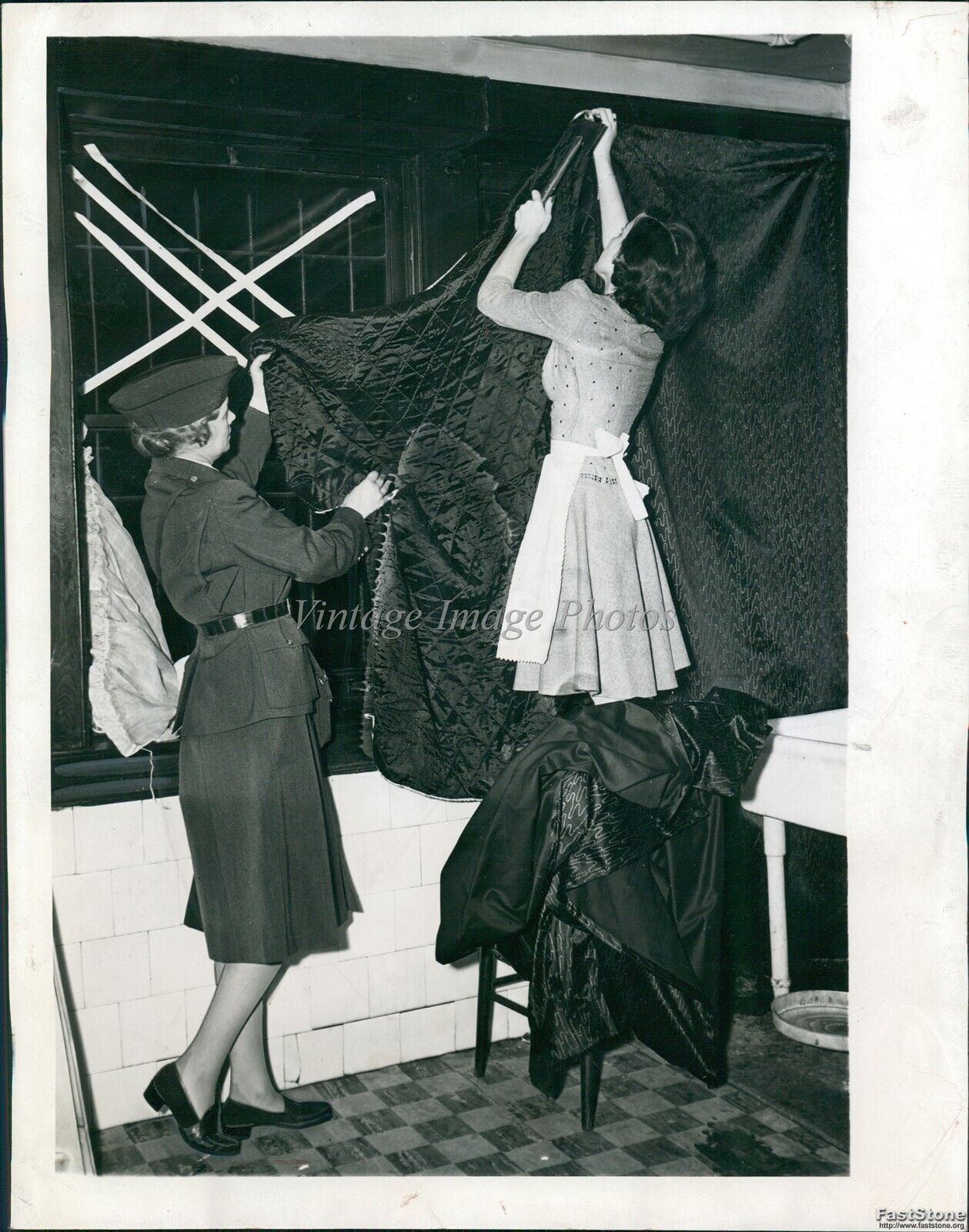 1941 Mrs Bennett Galef Hangs Black-Out Curtain In Case Of Air Raid Ww2 Photo 7X9
