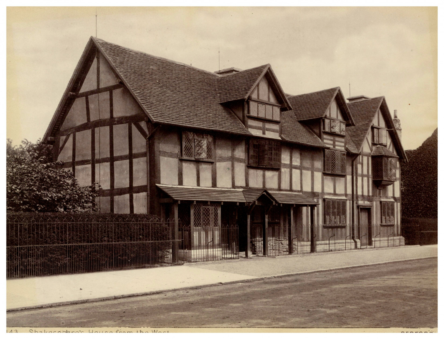 England, Stratford-upon-Avon, Shakespeare's House Vintage Albumen Print T