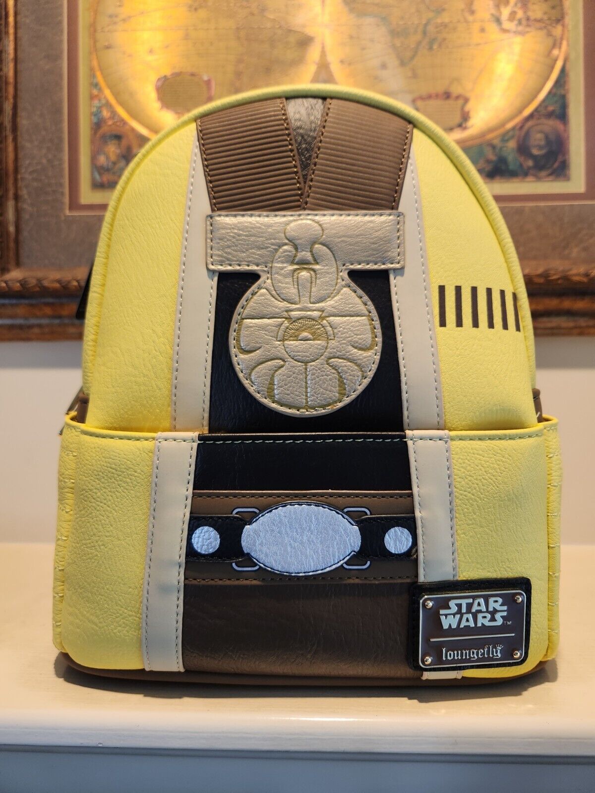 LACC 2022 EXCLUSIVE, Loungefly Star Wars Luke Skywalker Mini Backpack.