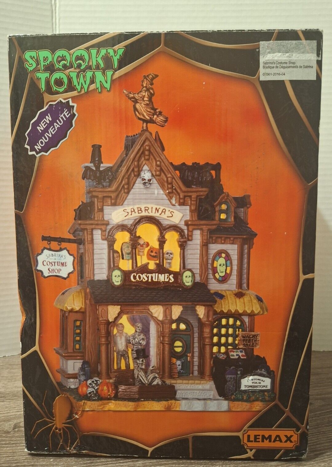 2016  Lemax Village Collection Spooky Town Sabrina's Costume Shop #65134