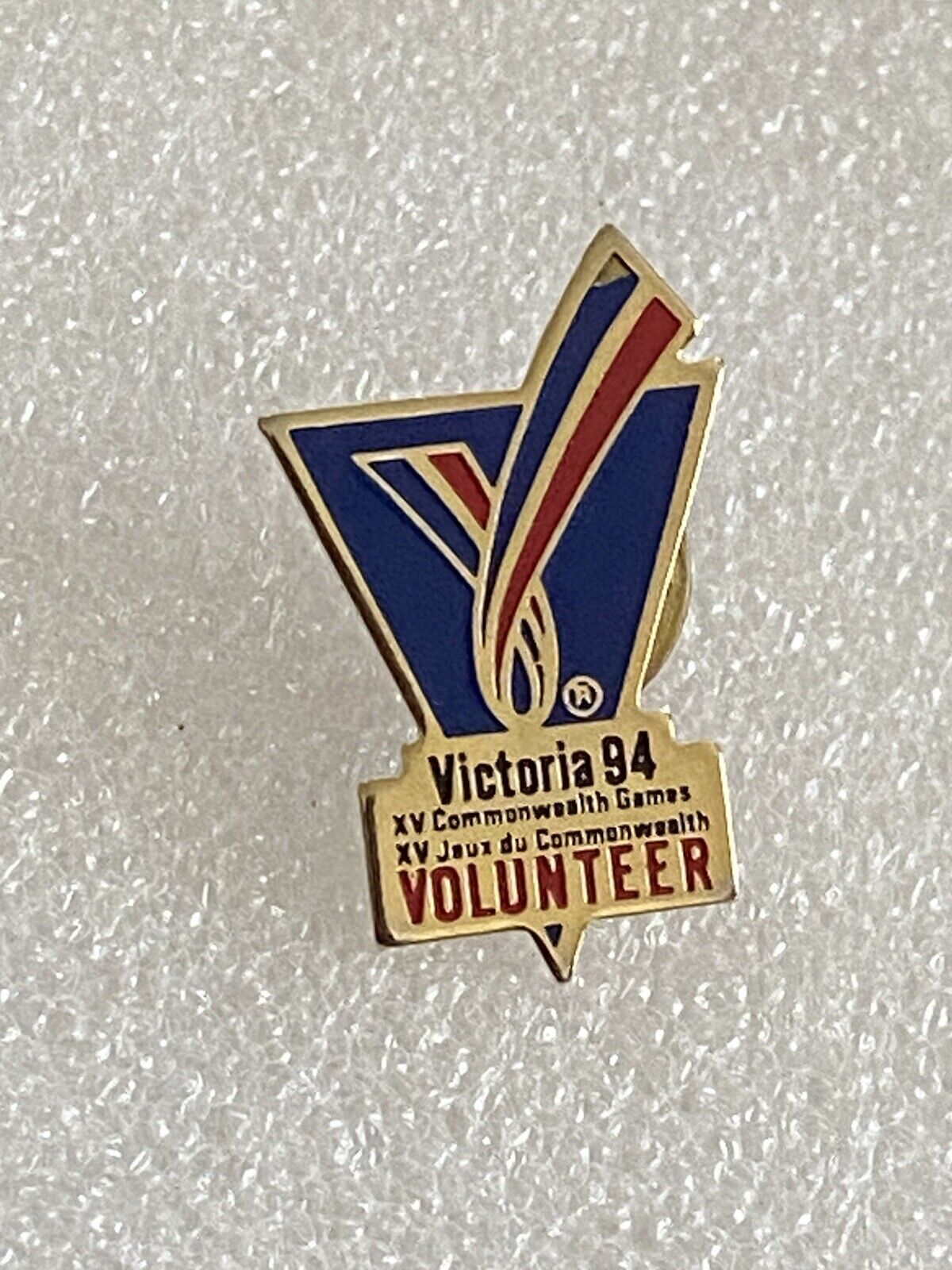 XV Commonwealth Games Victoria ‘94 BC CANADA VOLUNTEER  Pin