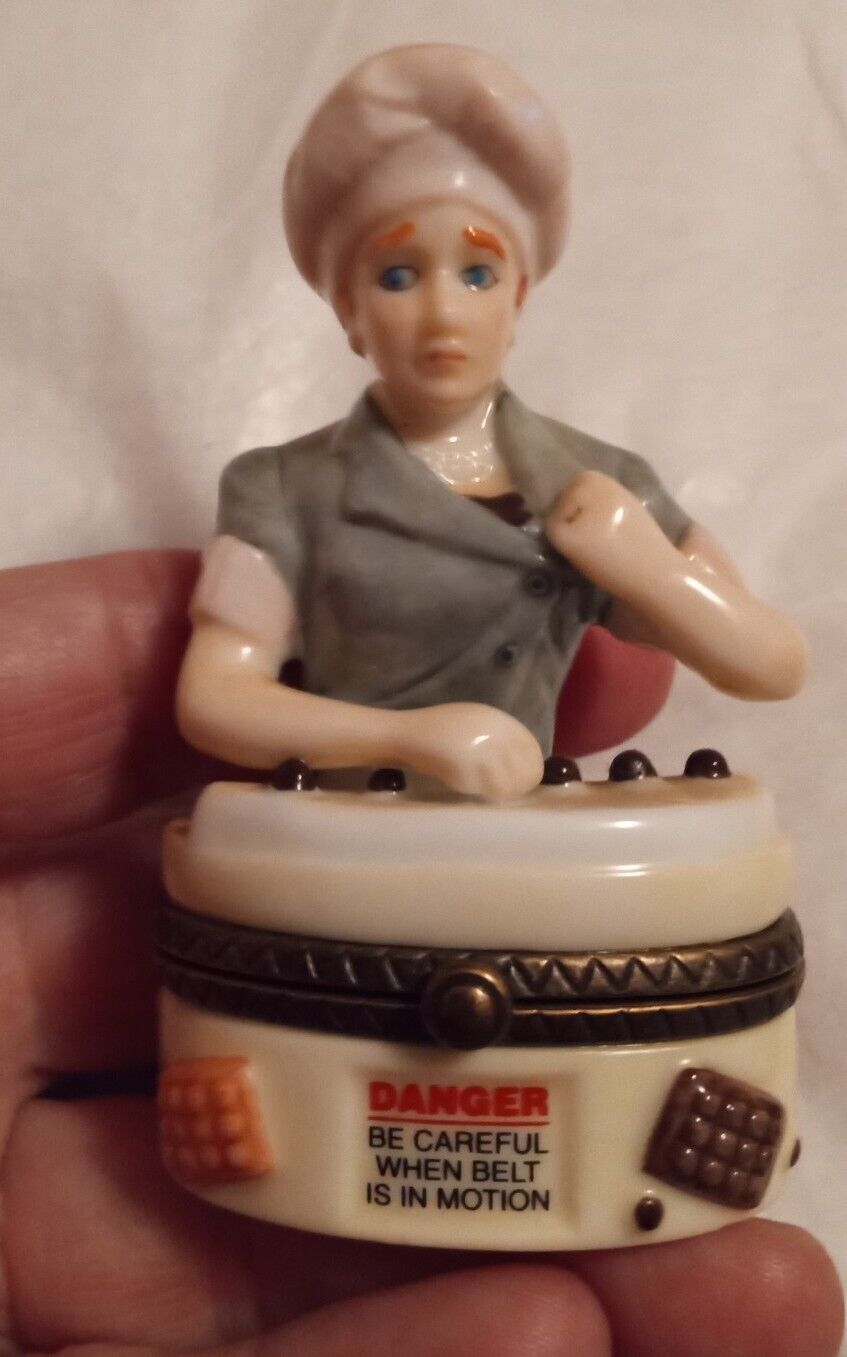 I Love Lucys Ceramic Box Cbs Inc 1999 Chocolates Mini