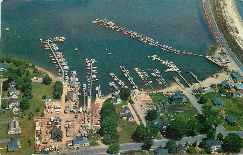 Niantic Connecticut Aerial docking 1963 Sedge La Blang Postcard 21-5921